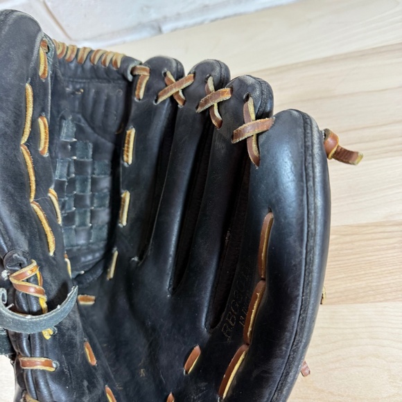 Rawlings RBG 30TB 13 inch Player Preferred Series Leather Baseball Glove - Picture 5 of 7